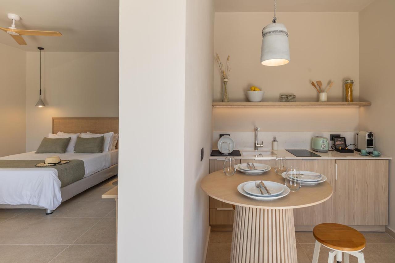 Topos Suites Lassi  Ngoại thất bức ảnh